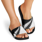 New Zealand Silver Fern Niho Taniwha Slide Sandals - Aussie Hoodie