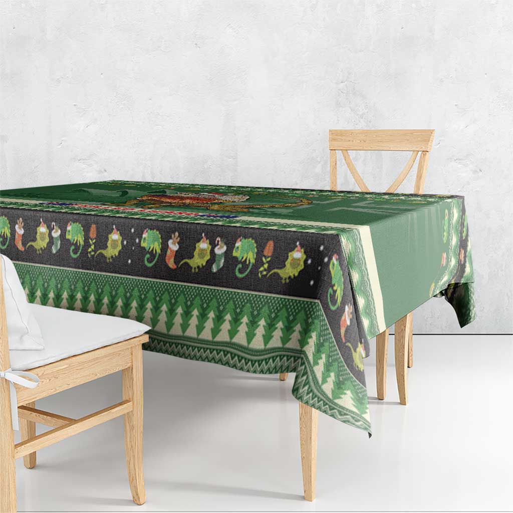 Aussie Frilled Lizard Tablecloth Merry Christmas