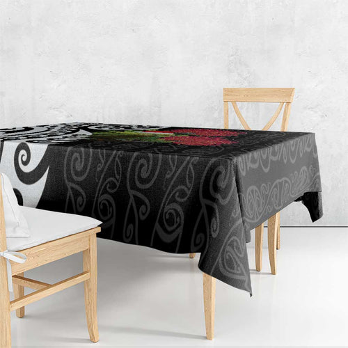 New Zealand Kakapo Christmas Tablecloth Meri Kirihimete Pohutukawa Flowers