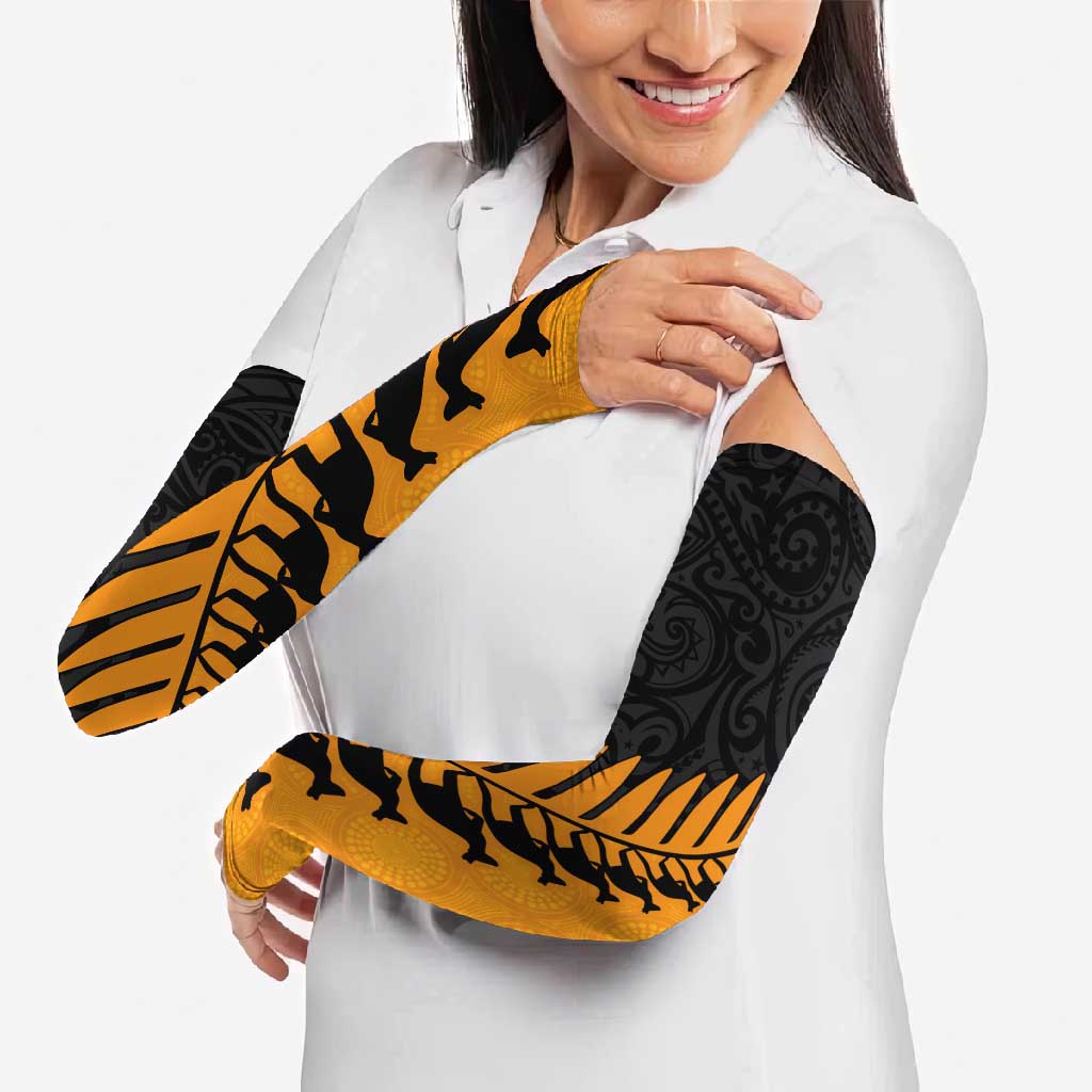 Australia New Zealand Rugby Arm Sleeves Gold Aboriginal Wallabies and Maori Black Fern - Aussie Hoodie