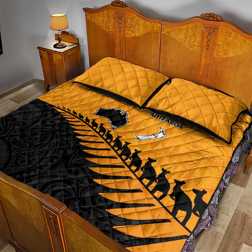 Australia New Zealand Rugby Quilt Bed Set Gold Aboriginal Wallabies and Maori Black Fern - Aussie Hoodie