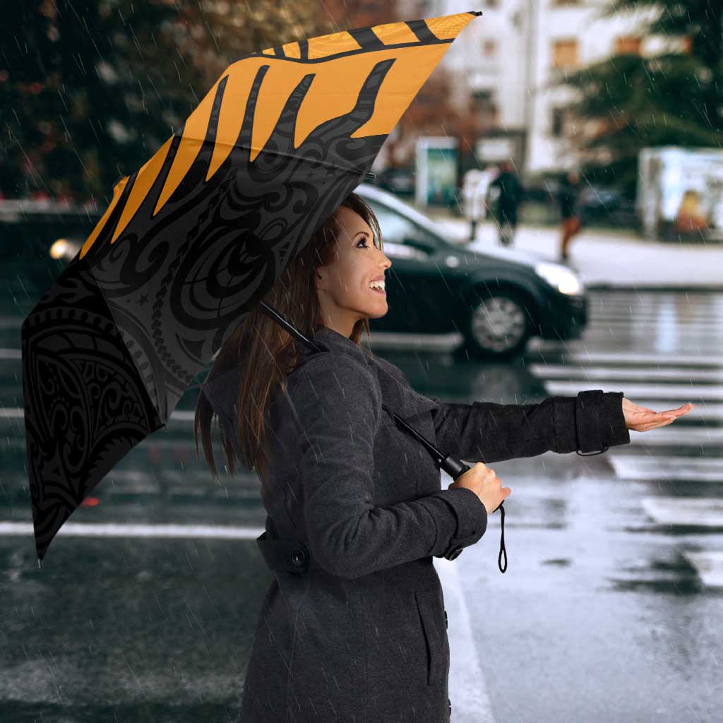 Australia New Zealand Rugby Umbrella Gold Aboriginal Wallabies and Maori Black Fern - Aussie Hoodie