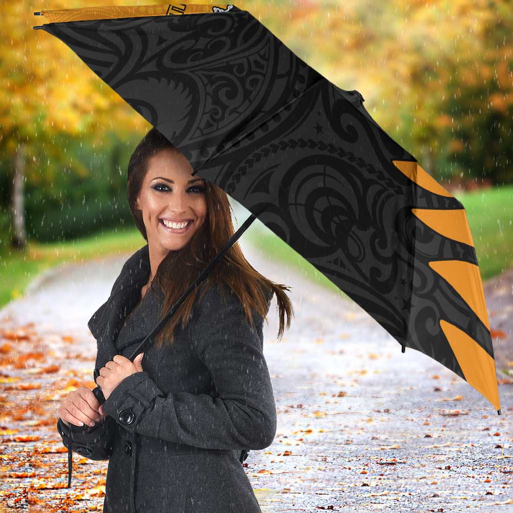 Australia New Zealand Rugby Umbrella Gold Aboriginal Wallabies and Maori Black Fern - Aussie Hoodie