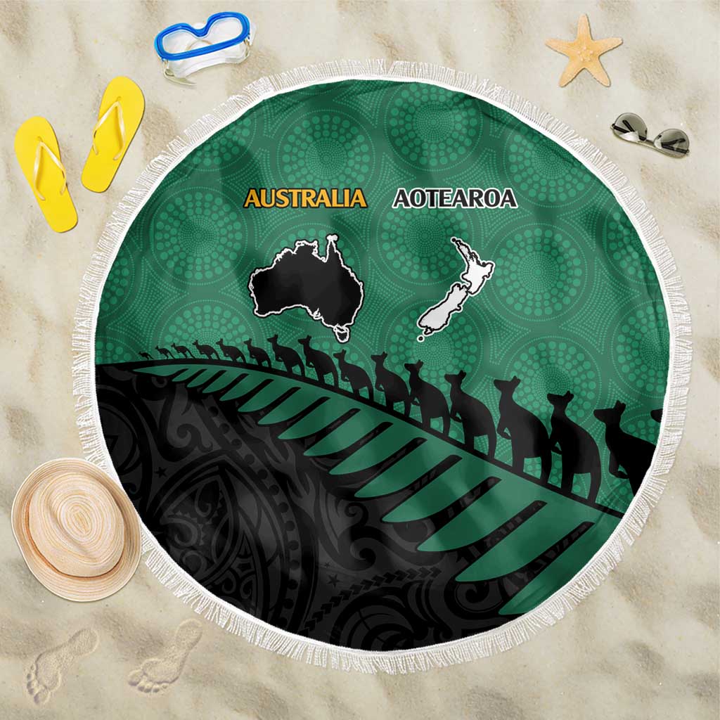 Australia New Zealand Rugby Beach Blanket Green Aboriginal Wallabies and Maori Black Fern - Aussie Hoodie