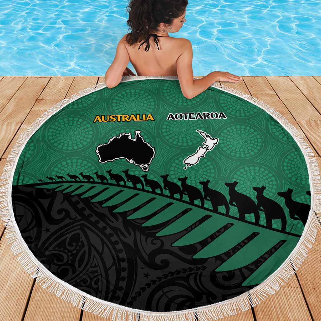 Australia New Zealand Rugby Beach Blanket Green Aboriginal Wallabies and Maori Black Fern - Aussie Hoodie