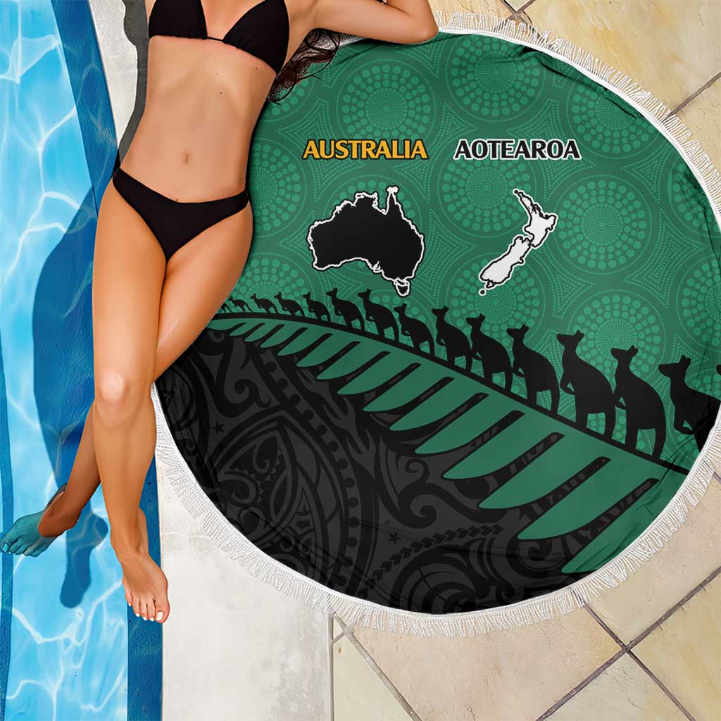 Australia New Zealand Rugby Beach Blanket Green Aboriginal Wallabies and Maori Black Fern - Aussie Hoodie