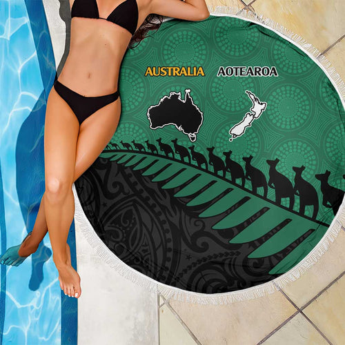 Australia New Zealand Rugby Beach Blanket Green Aboriginal Wallabies and Maori Black Fern - Aussie Hoodie