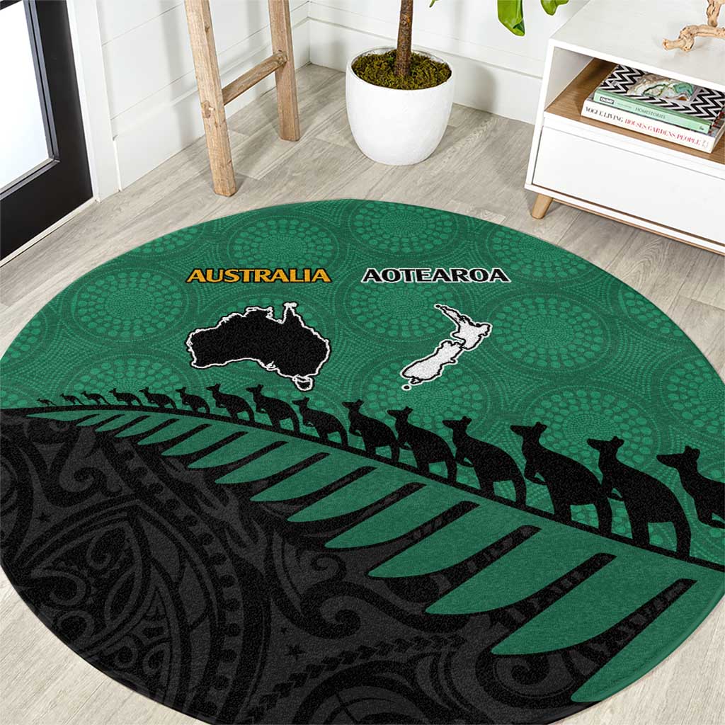 Australia New Zealand Rugby Round Carpet Green Aboriginal Wallabies and Maori Black Fern - Aussie Hoodie