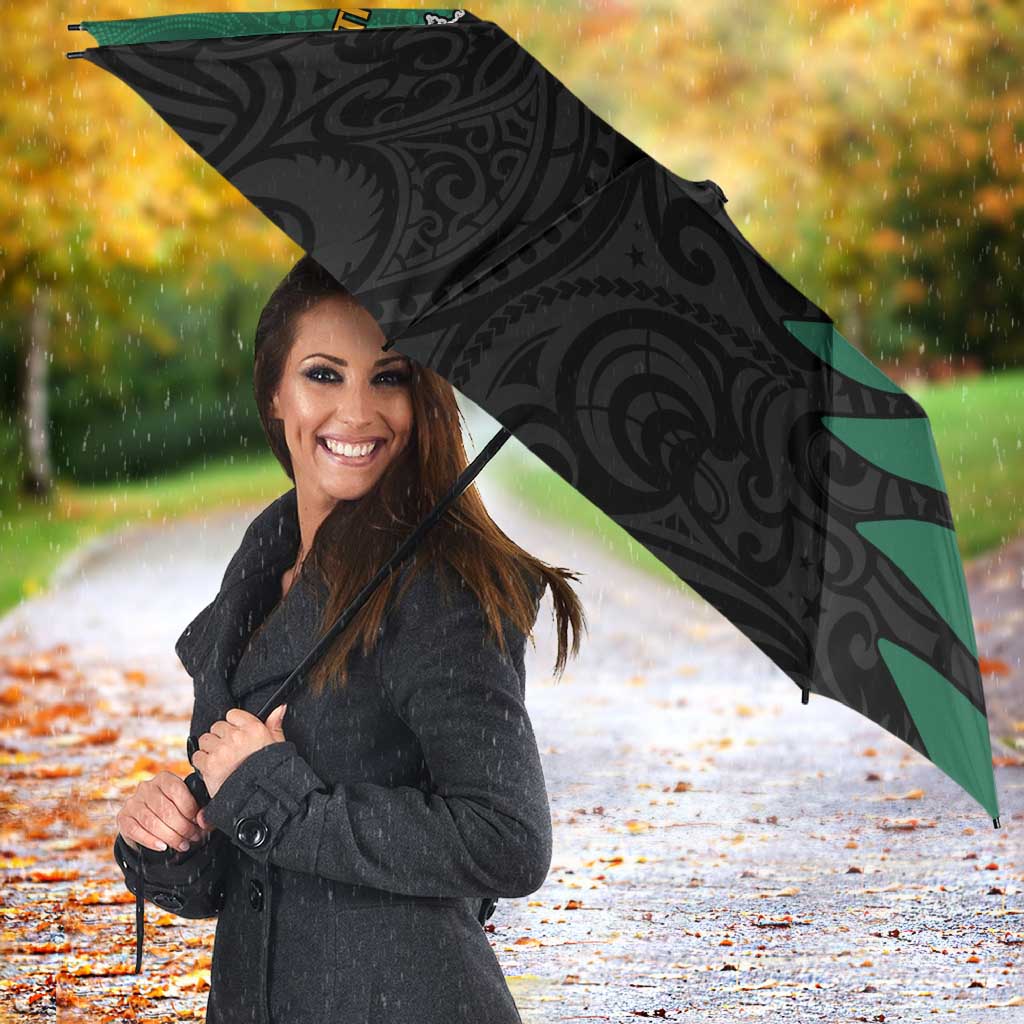 Australia New Zealand Rugby Umbrella Green Aboriginal Wallabies and Maori Black Fern - Aussie Hoodie
