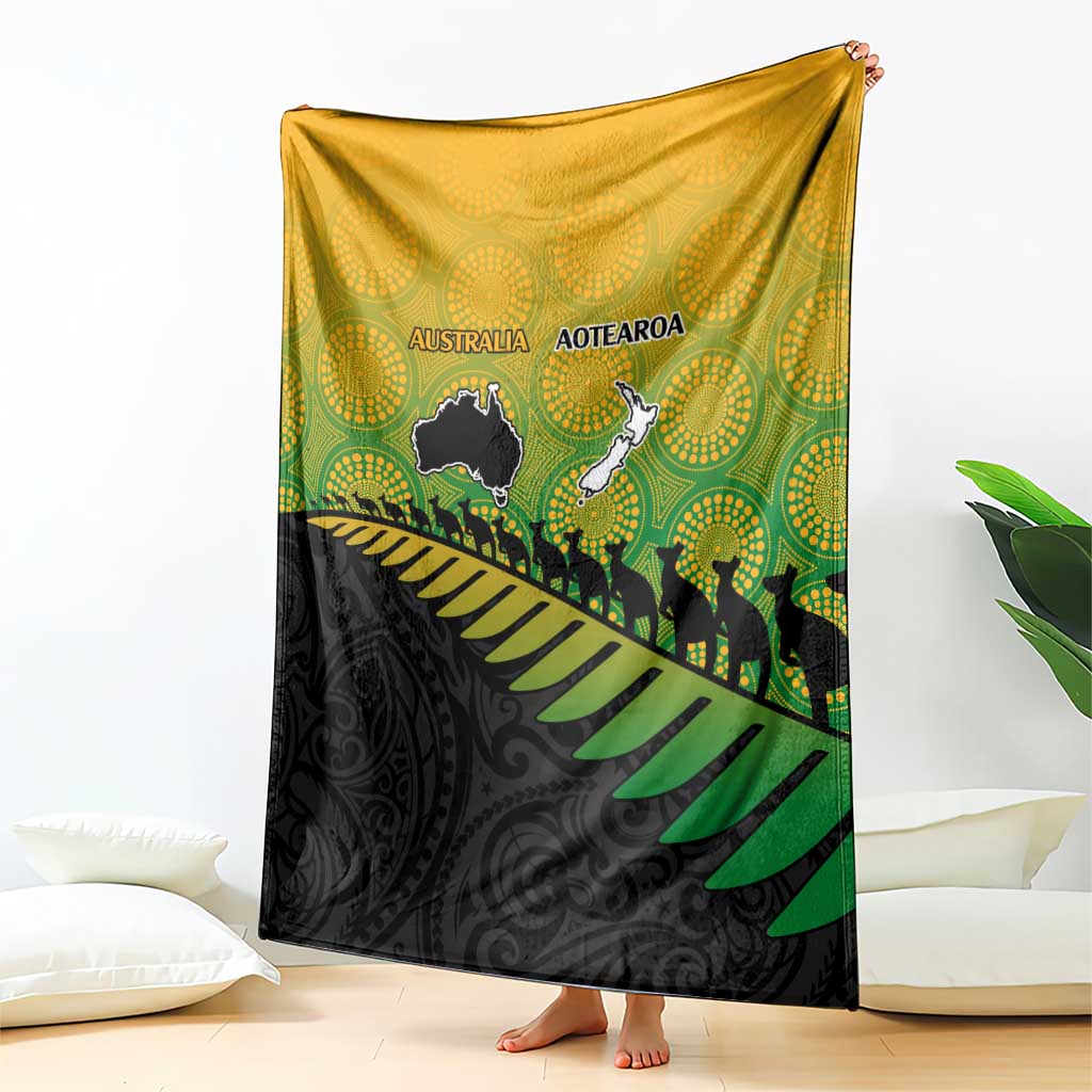Australia New Zealand Rugby Blanket Gradient Aboriginal Wallabies and Maori Black Fern - Aussie Hoodie