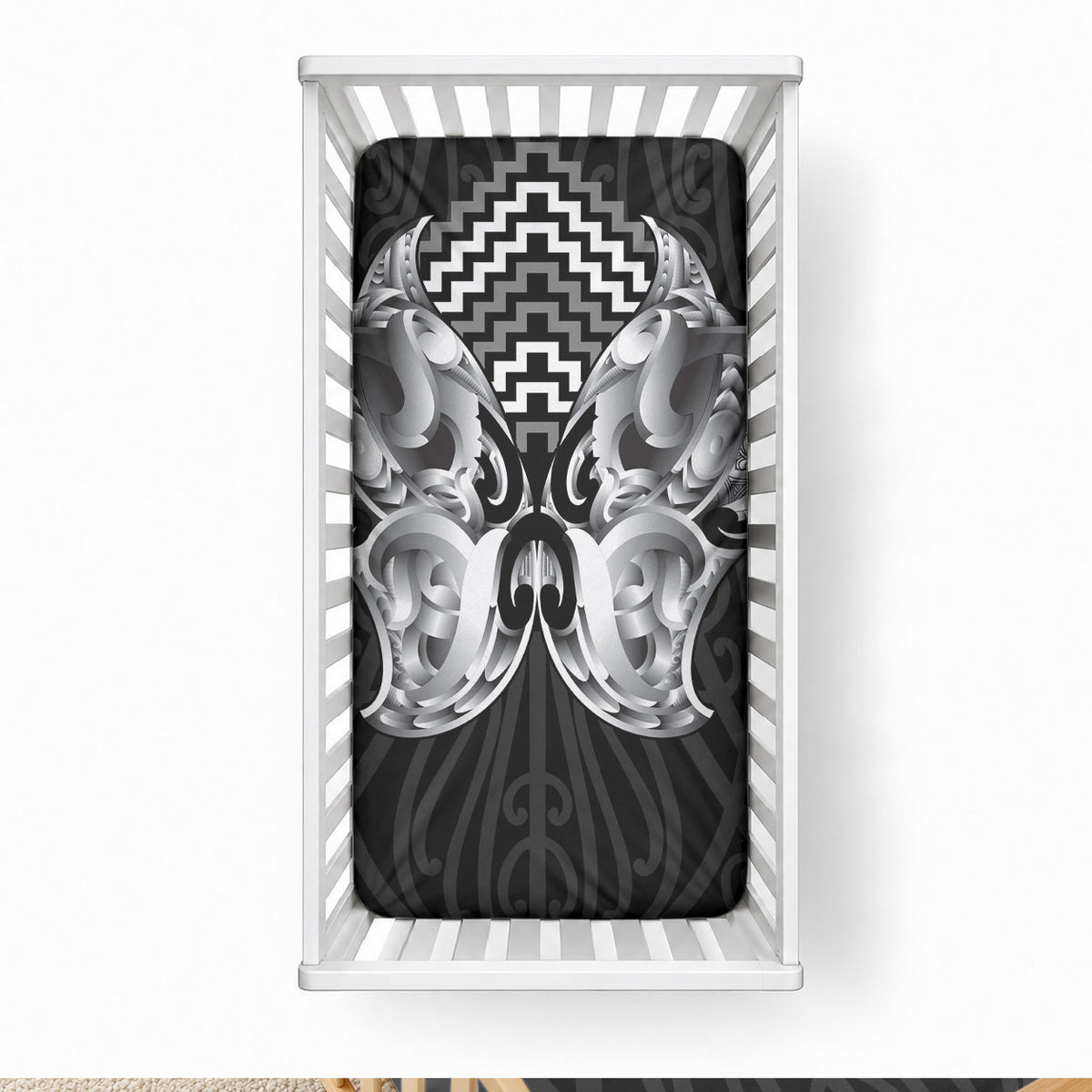 Aotearoa Kowhaiwhai Poutama Black Motif Baby Bed Cover
