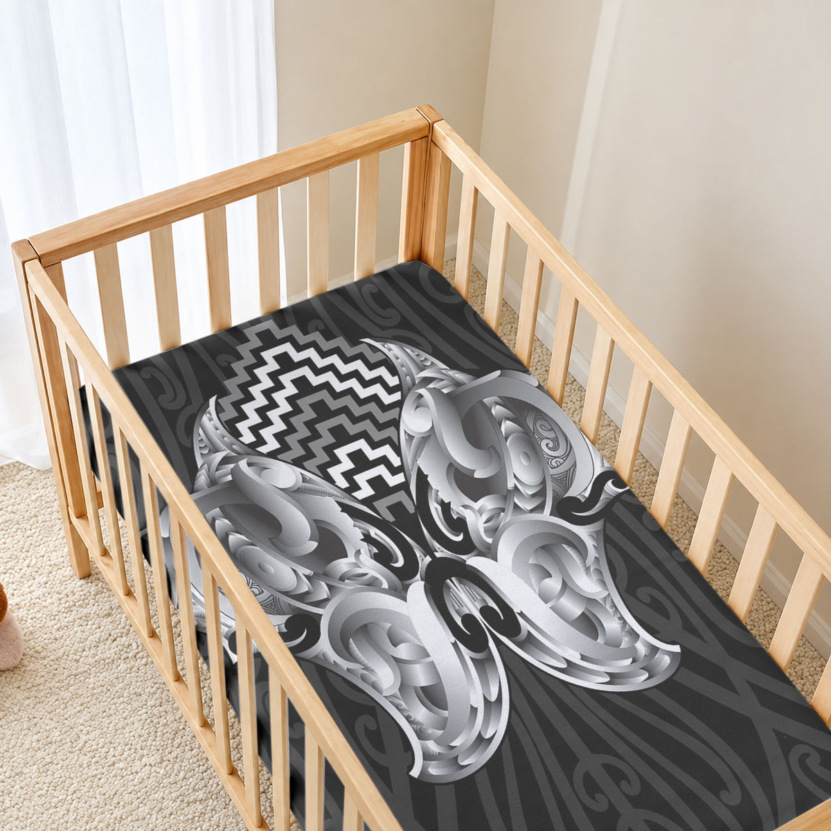 Aotearoa Kowhaiwhai Poutama Black Motif Baby Bed Cover