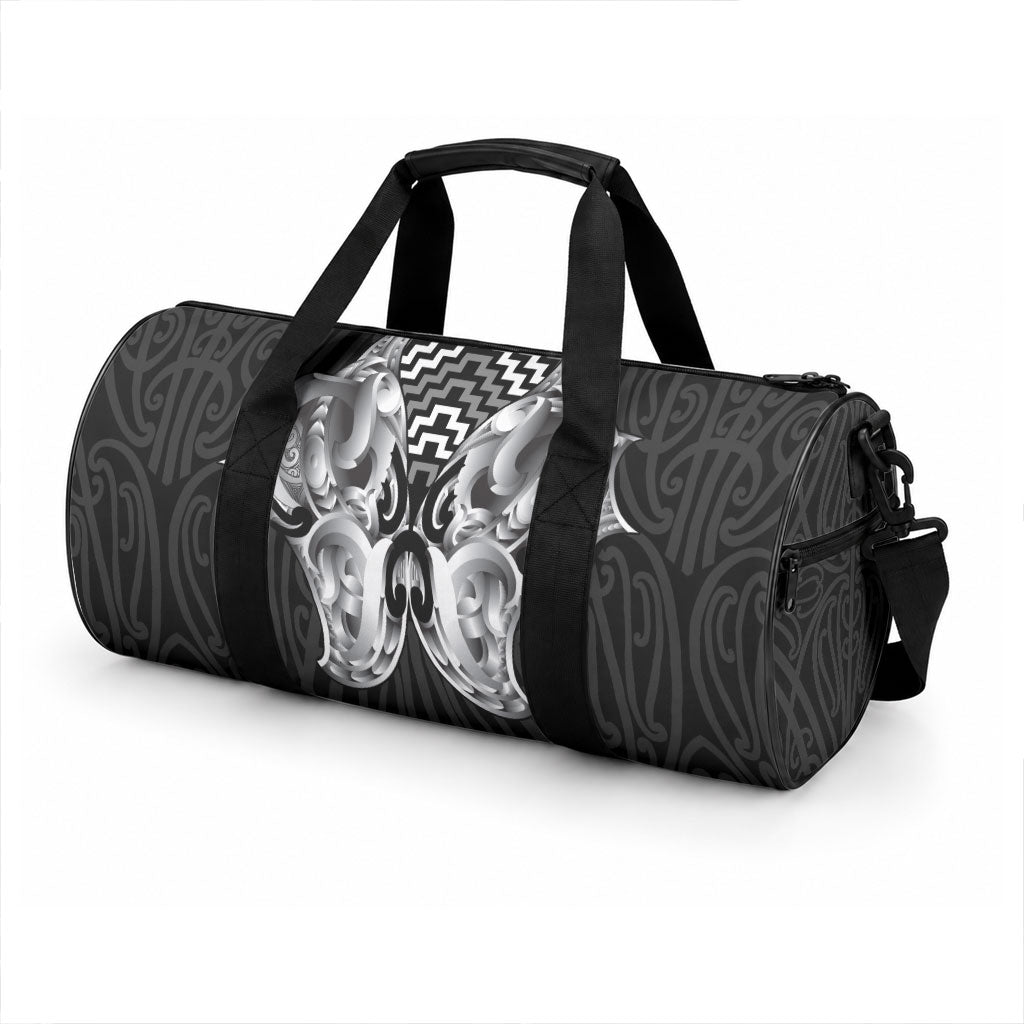 Aotearoa Kowhaiwhai Poutama Black Motif Duffle Bag