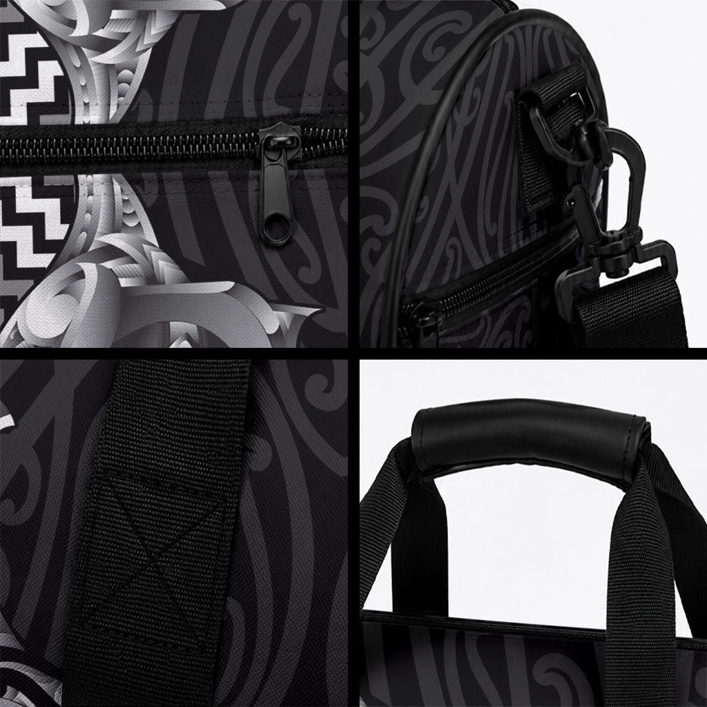 Aotearoa Kowhaiwhai Poutama Black Motif Duffle Bag