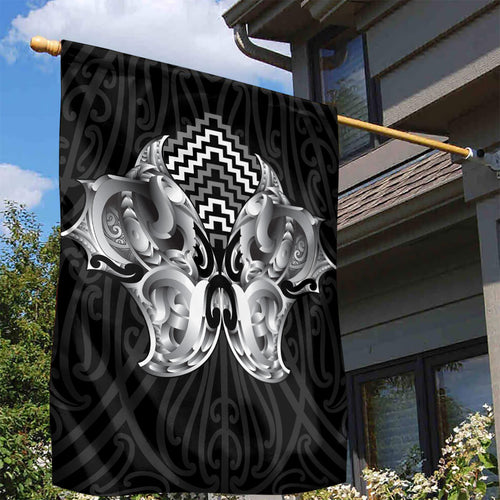 Aotearoa Kowhaiwhai Poutama Black Motif Garden Flag
