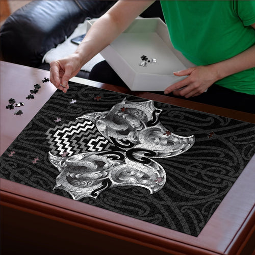 Aotearoa Kowhaiwhai Poutama Black Motif Puzzle