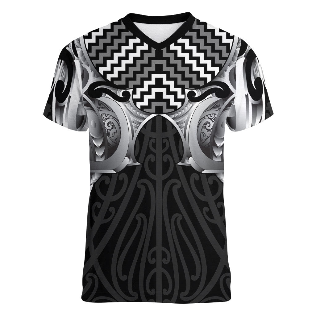 Aotearoa Kowhaiwhai Poutama Black Motif Women V-Neck T-Shirt