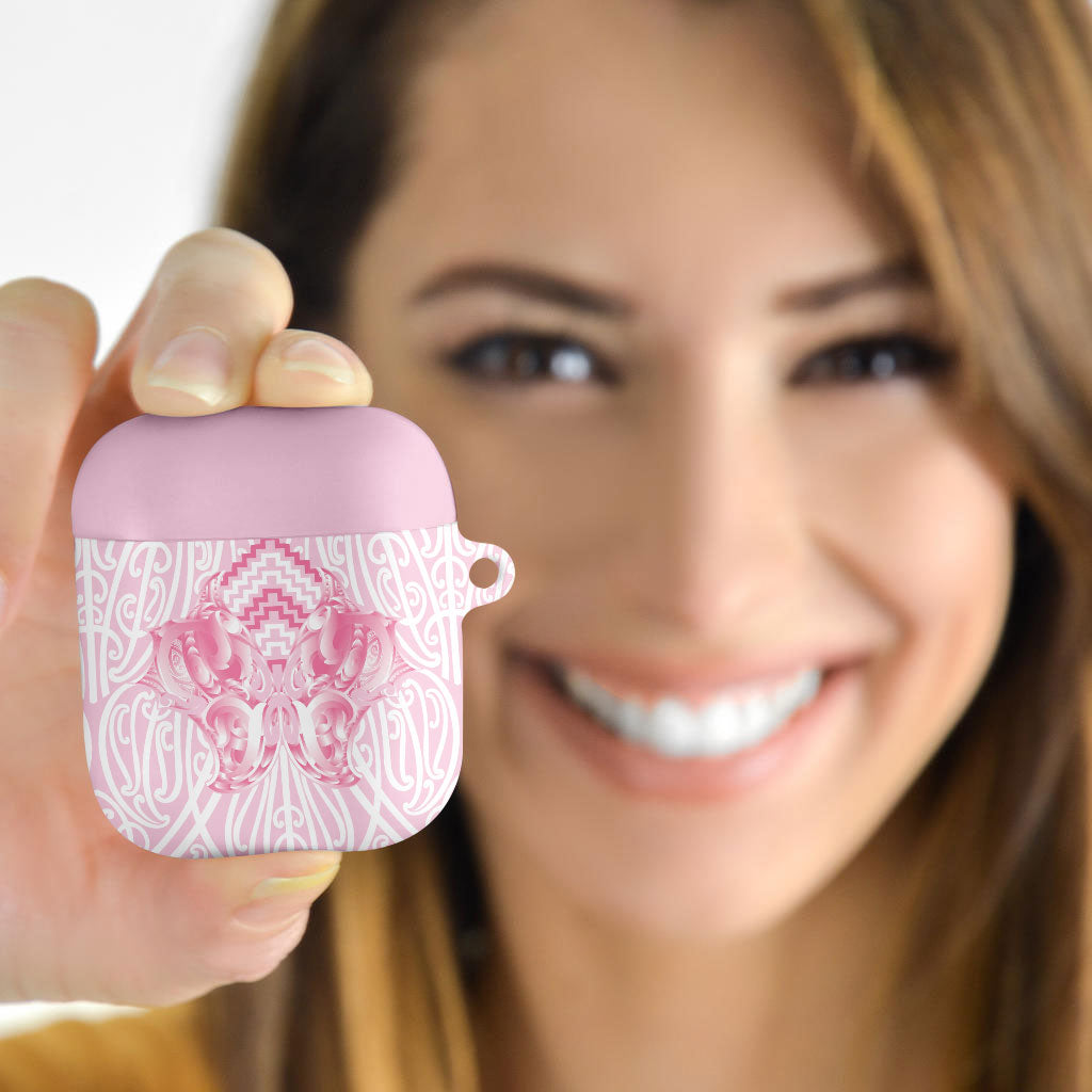 Aotearoa Kowhaiwhai Poutama Pink Motif AirPods Case