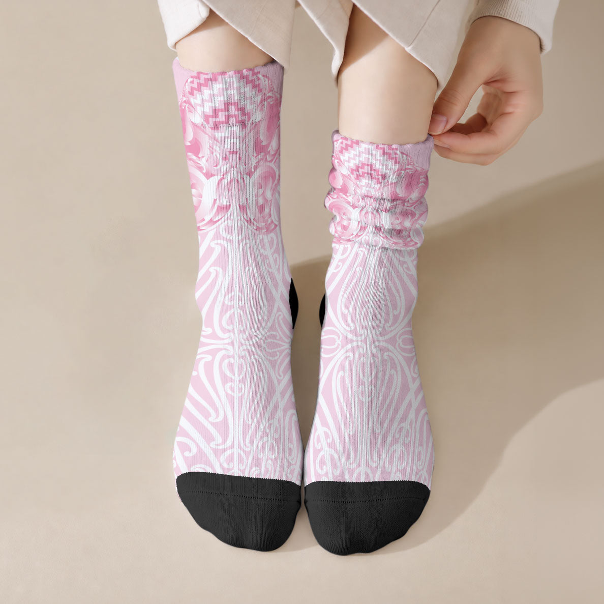 Aotearoa Kowhaiwhai Poutama Pink Motif Crew Socks