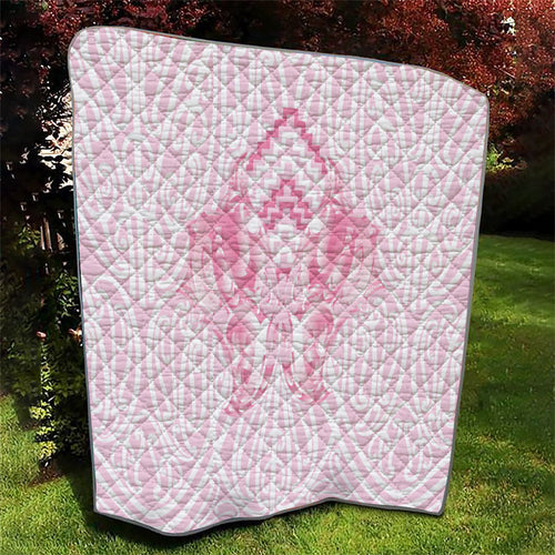 Aotearoa Kowhaiwhai Poutama Pink Motif Quilt