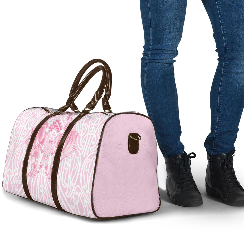 Aotearoa Kowhaiwhai Poutama Pink Motif Travel Bag