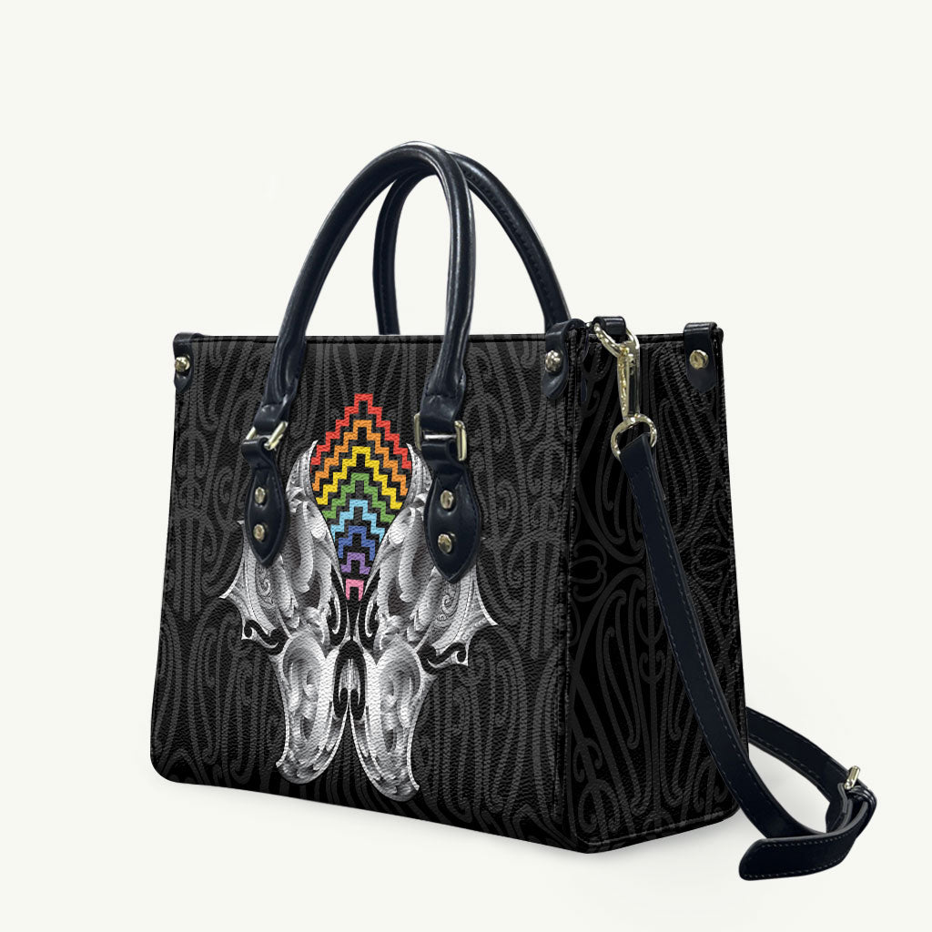 Aotearoa Kowhaiwhai Poutama Rainbow Motif Leather Bag