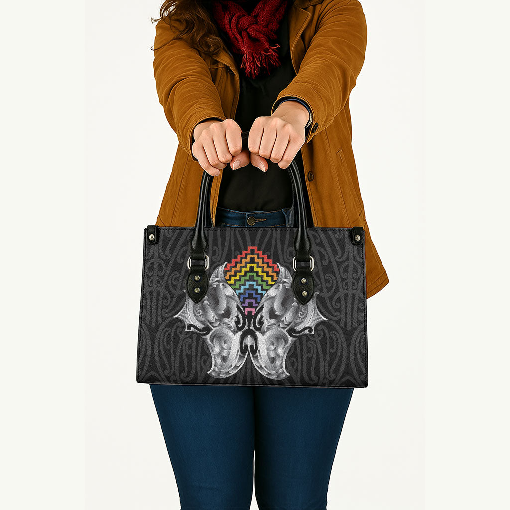Aotearoa Kowhaiwhai Poutama Rainbow Motif Leather Bag
