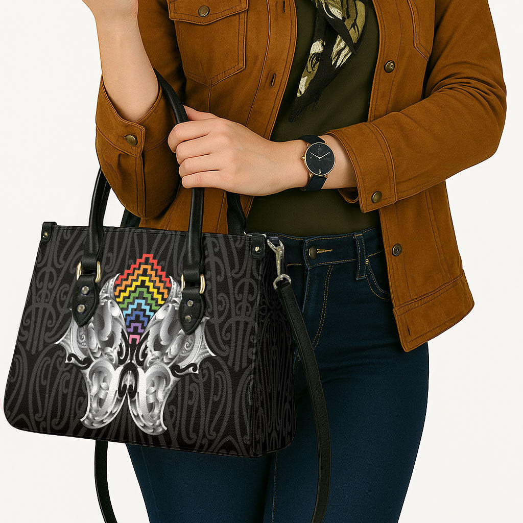 Aotearoa Kowhaiwhai Poutama Rainbow Motif Leather Bag