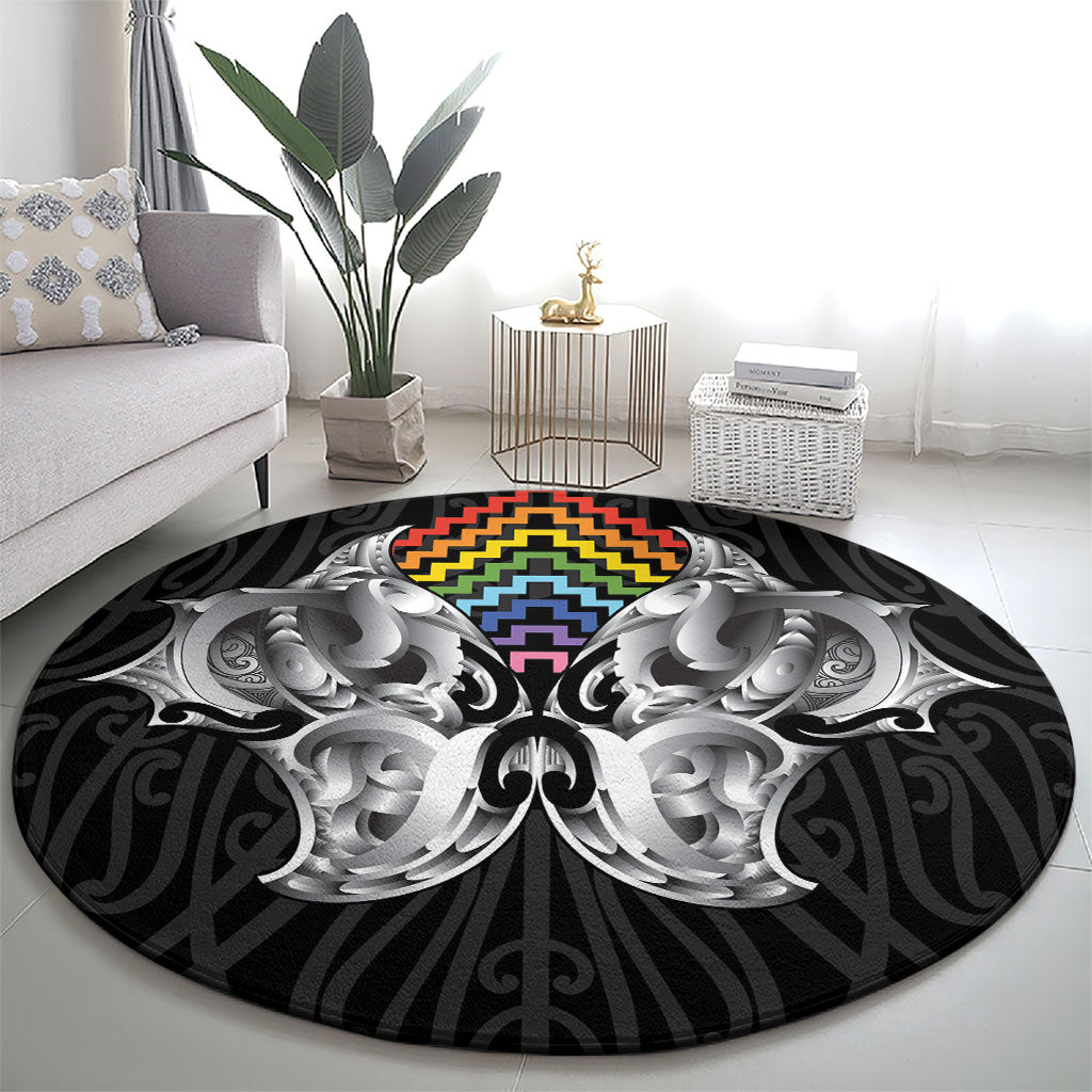Aotearoa Kowhaiwhai Poutama Rainbow Motif Round Carpet
