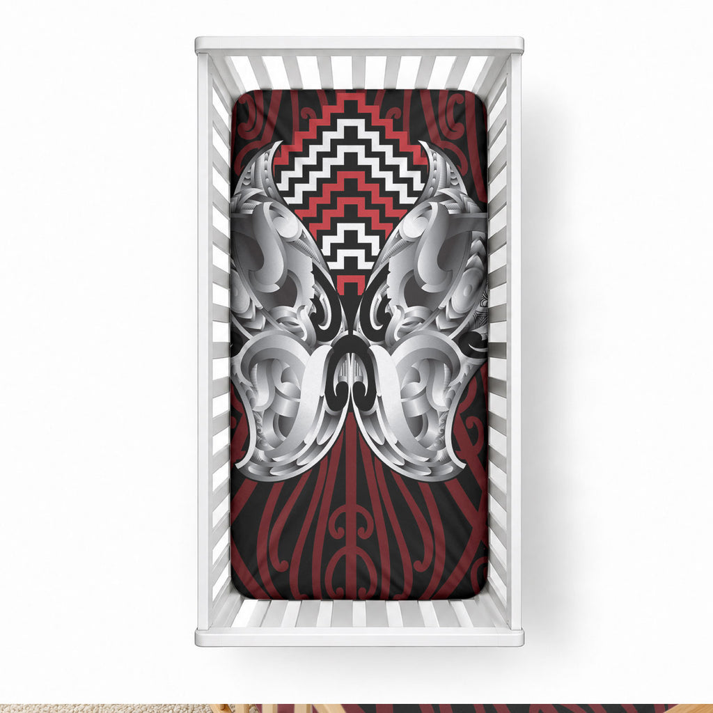 Aotearoa Kowhaiwhai Poutama Red Motif Baby Bed Cover