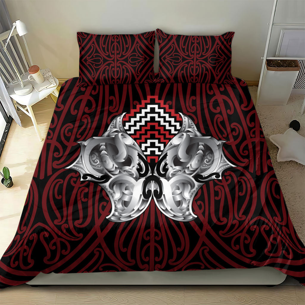 Aotearoa Kowhaiwhai Poutama Red Motif Bedding Set