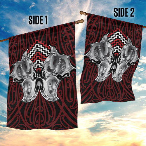 Aotearoa Kowhaiwhai Poutama Red Motif Garden Flag