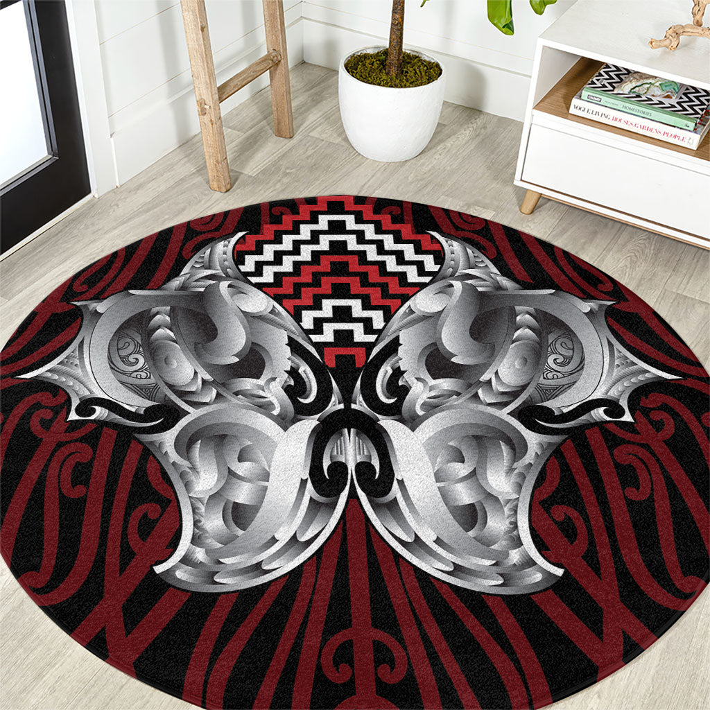 Aotearoa Kowhaiwhai Poutama Red Motif Round Carpet
