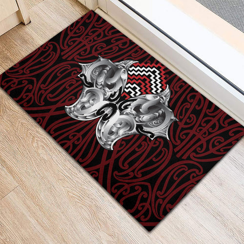 Aotearoa Kowhaiwhai Poutama Red Motif Rubber Doormat