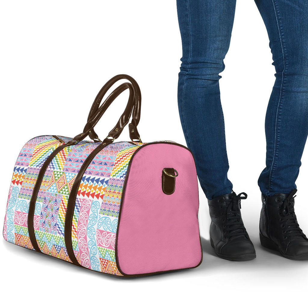 Aotearoa Kowhaiwhai Taniko Patchwork Rainbow Motifs Travel Bag