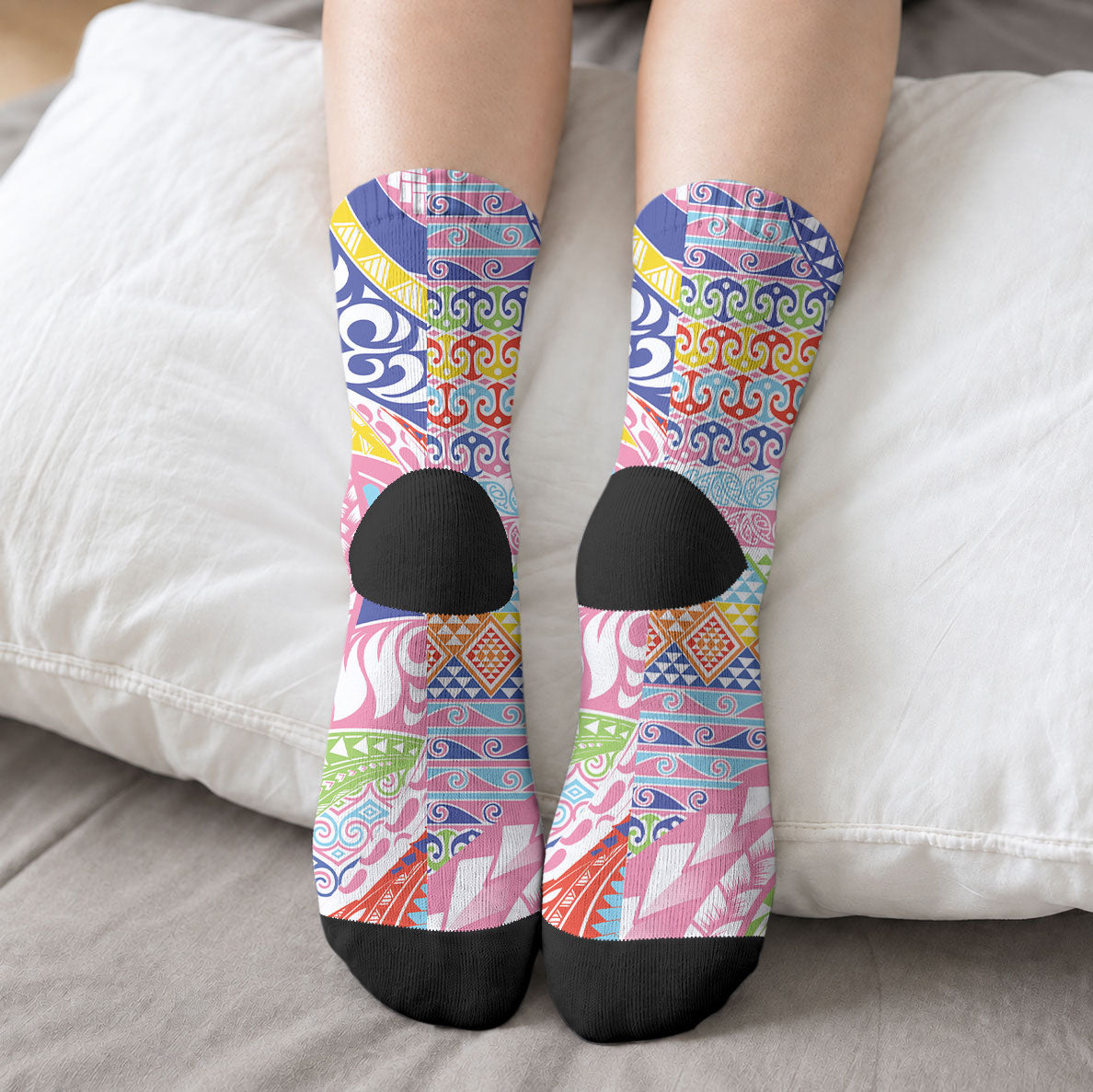 Maori Kowhaiwhai Taniko Patchwork Rainbow Motifs Crew Socks