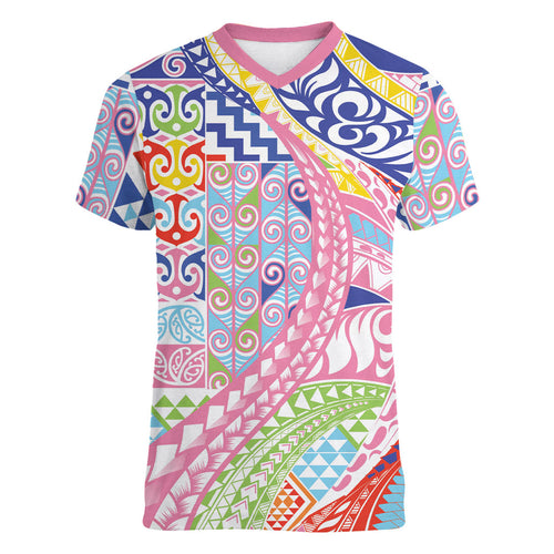 Maori Kowhaiwhai Taniko Patchwork Rainbow Motifs Women V-Neck T-Shirt