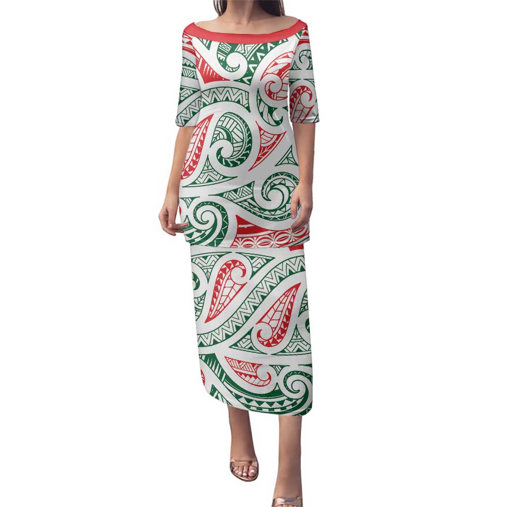 New Zealand Kowhaiwhai Christmas Family Matching Puletasi and Hawaiian Shirt Traditional Maori Koru Pattern - Aussie Hoodie