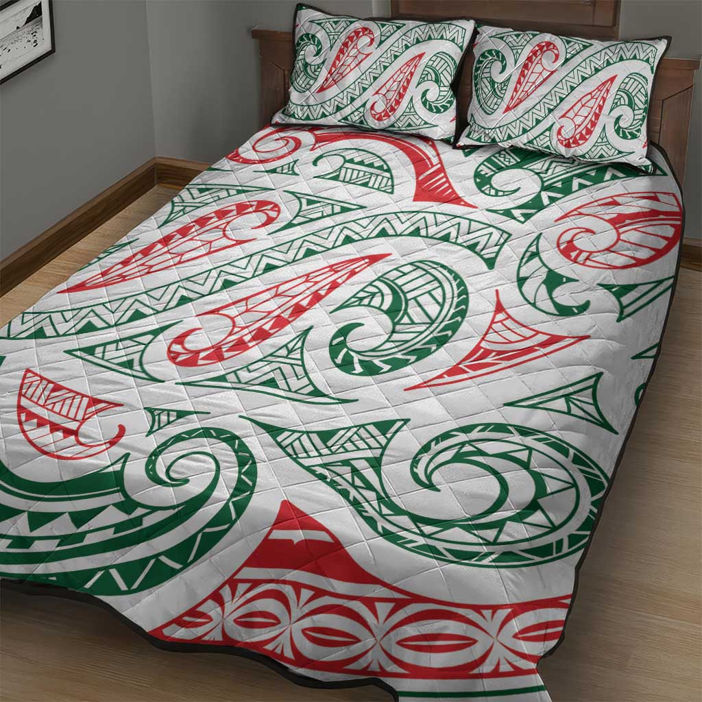 New Zealand Kowhaiwhai Christmas Quilt Bed Set Traditional Maori Koru Pattern - Aussie Hoodie