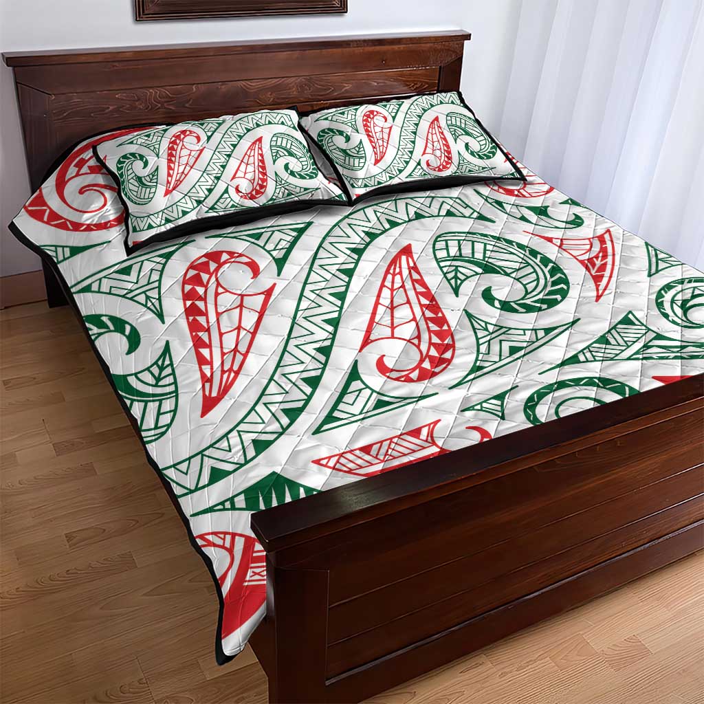 New Zealand Kowhaiwhai Christmas Quilt Bed Set Traditional Maori Koru Pattern - Aussie Hoodie