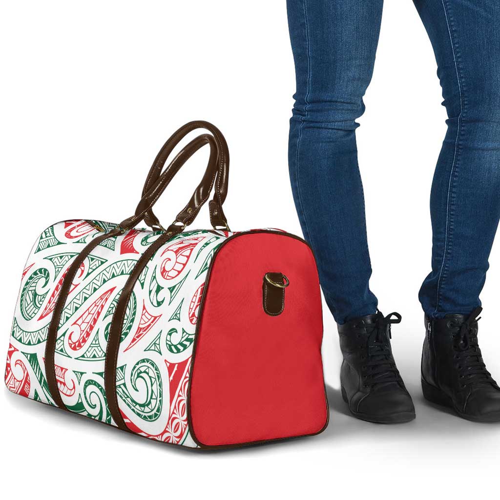 New Zealand Kowhaiwhai Christmas Travel Bag Traditional Maori Koru Pattern - Aussie Hoodie