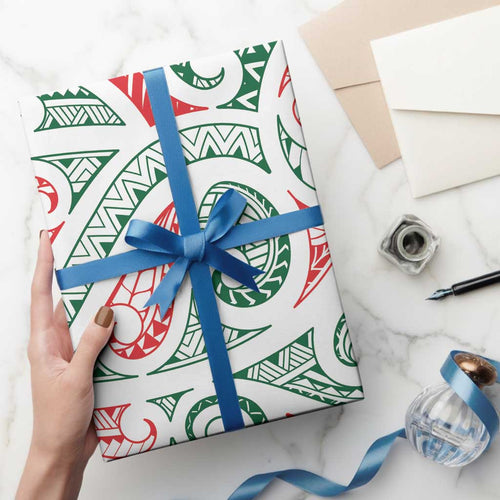 New Zealand Kowhaiwhai Christmas Wrapping Paper Traditional Maori Koru Pattern - Aussie Hoodie