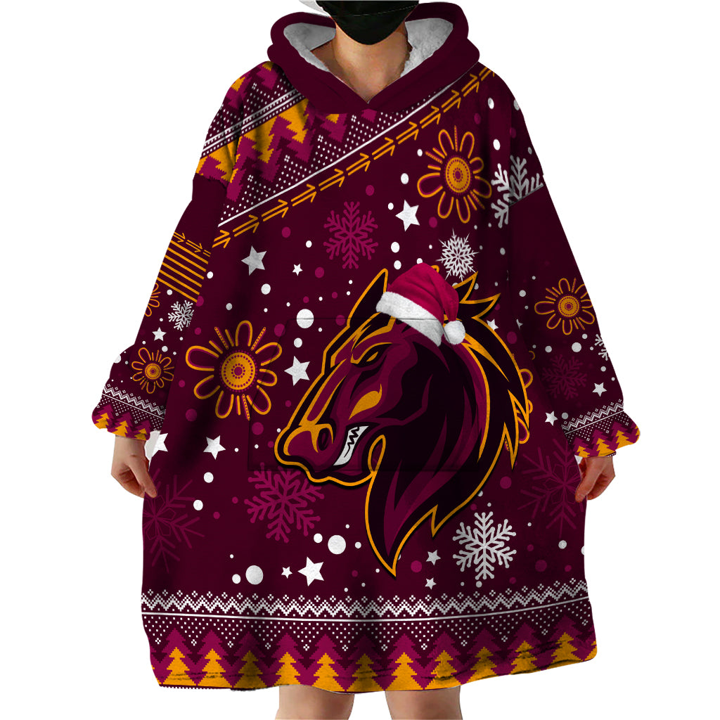 broncos-rugby-wearable-blanket-hoodie-heart-of-all-queenland-2023-christmas-vibe-unique