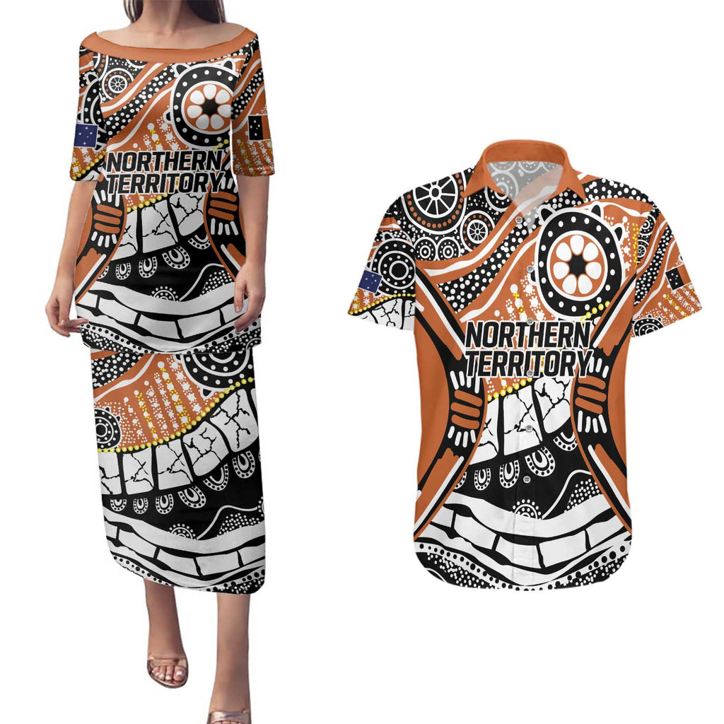 Australian Northern Territory Couples Matching Puletasi and Hawaiian Shirt Aboriginal with Sturt's Desert Rose