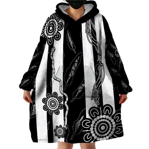 custom-text-and-number-collingwood-football-wearable-blanket-hoodie-proud-to-be-magpies-aboriginal-version
