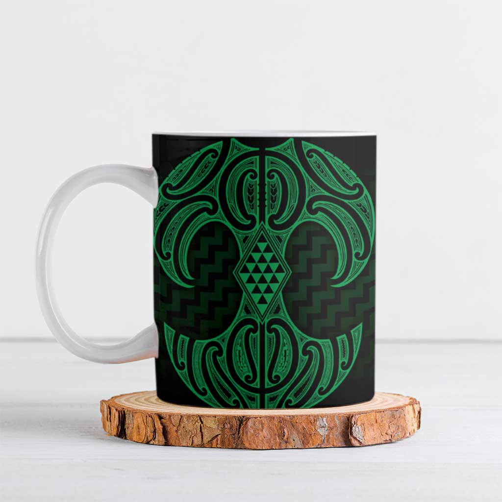 Kakariki Maori Ta Moko Poutama Art Ceramic Mug - Aussie Hoodie