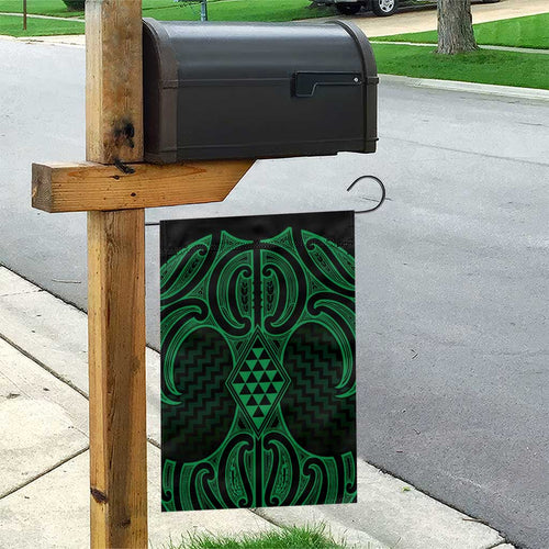 Kakariki Maori Ta Moko Poutama Art Garden Flag