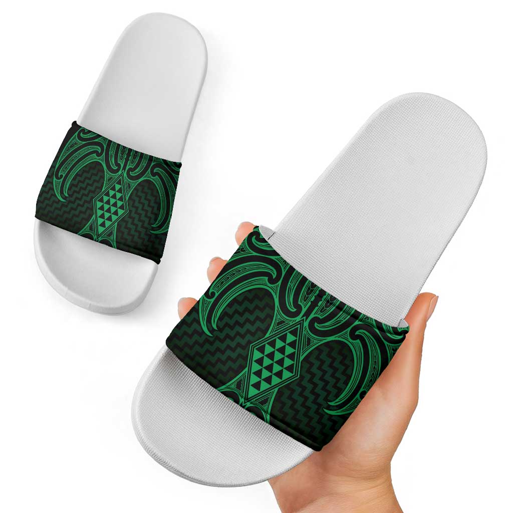 Kakariki Maori Ta Moko Poutama Art Slide Sandals - Aussie Hoodie