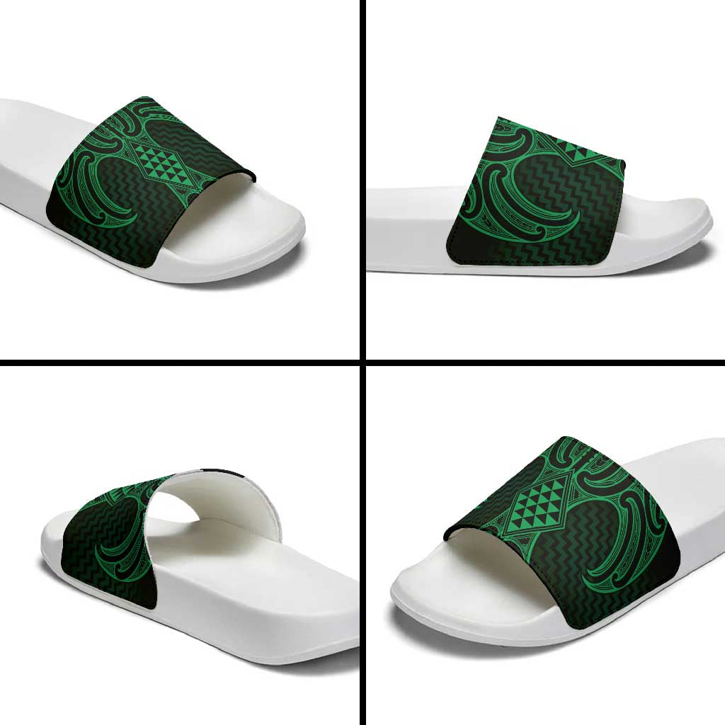 Kakariki Maori Ta Moko Poutama Art Slide Sandals - Aussie Hoodie