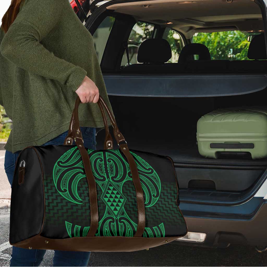 Kakariki Maori Ta Moko Poutama Art Travel Bag - Aussie Hoodie